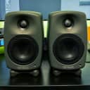 Genelec 8320A SAM 4" Powered Nearfield Studio Monitor (Pair) 2016 - 2021 - Gray