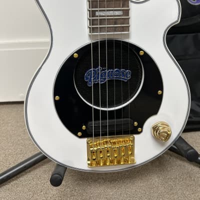 Pignose PGG-259 Mini Electric Travel Guitar - White w/Gold Hardware w/Gig Bag image 2