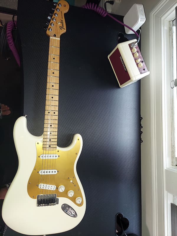 Fender Stratocaster MIM 2017 Antique White | Reverb