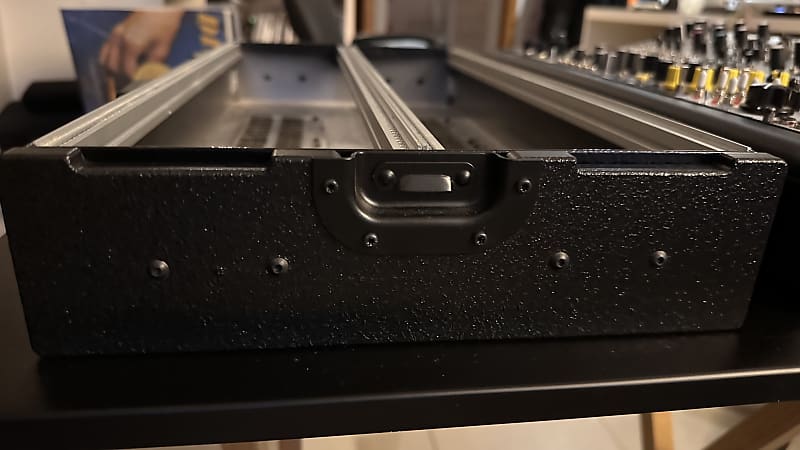 Erica Synths - 2x104HP Aluminum Travel Case with Lid