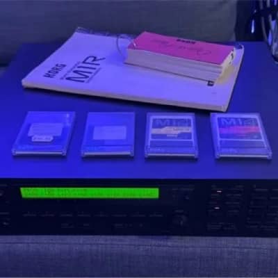 Korg M1R - Rackmount Workstation Synthesizer 1990s - Black