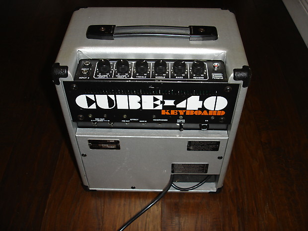 Roland CUBE-40 keyboard アンプ ROLAND CUBE-40 KEYBOARD AMPLIFIER AMP CK-40 SILVER MIJ made