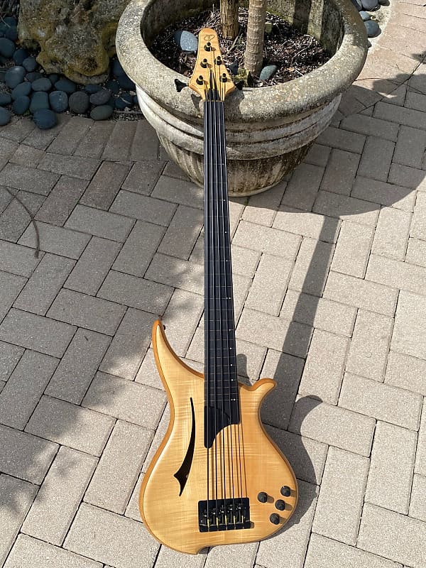 Tune WB5-FM 5 String Fretless Bass 1990 ultra rare made in