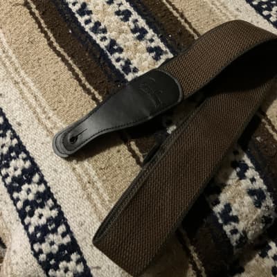 Lowrider Guitar Strap Extender - The Guitar Strap Co