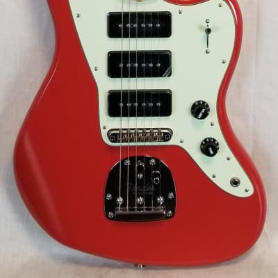 Fender Noventa Jazzmaster Electric Guitar, Maple Fingerboard, Fiesta Red W/Deluxe Gig Bag image 6