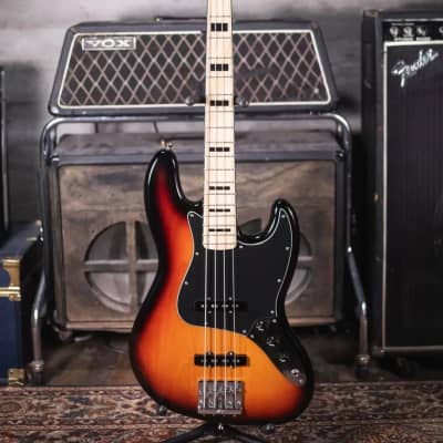 Fender Geddy Lee Jazz Bass - 3-Color Sunburst - Maple Fretboard w/Hardshell Case - Used image 2