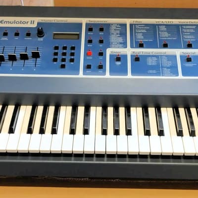 E-MU Systems Emulator 11 1980s - Blue