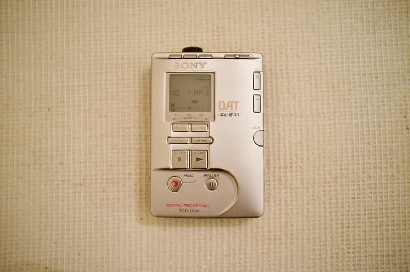 Sony tcd-d100 dat recorder