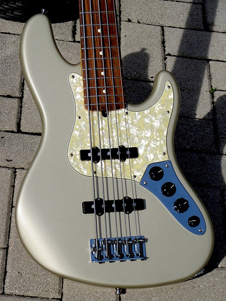 1997 fender shop jazz bass