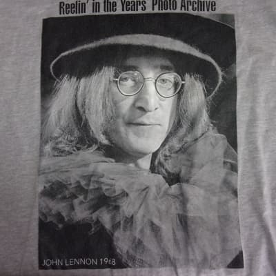 John Lennon Reelin' in the Years Photo Archives 1968 Adult XL T