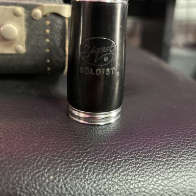 Selmer Signet Soloist Bb Clarinet - Black image 8