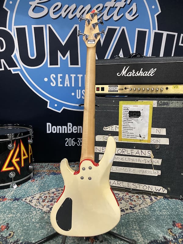 Rick Savage's, Def Leppard Washburn XB925 