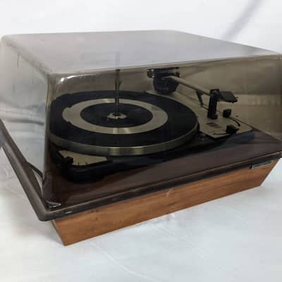 Dual 1009 SK2 4-Speed Fully-Automatic Turntable w/ Dust Cover & Wood Plinth image 3