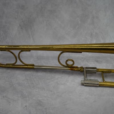 Getzen "The Dude" Deluxe 60 Trombone - Serviced - 88 image 2