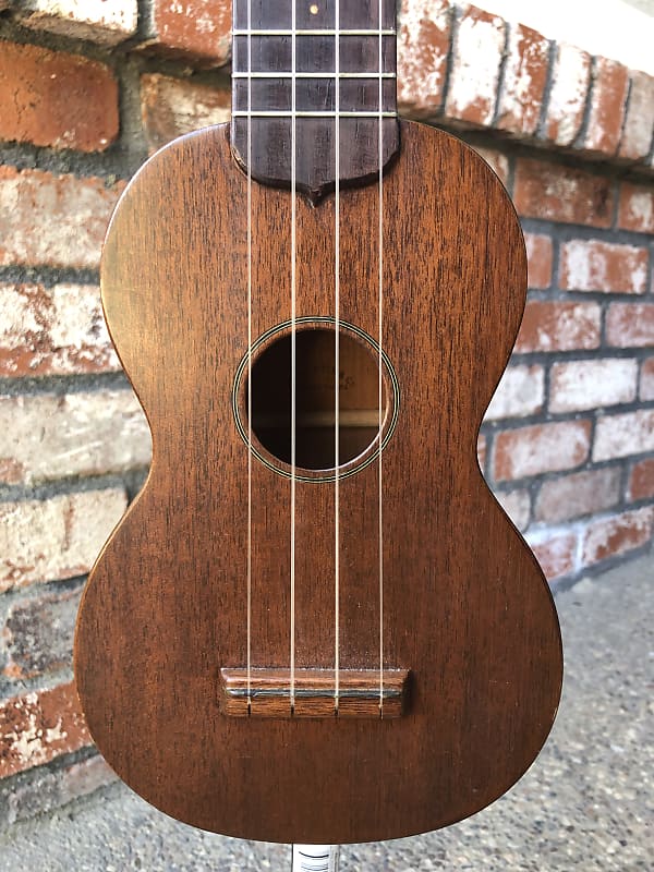 Martin Soprano ukulele  1955 original case image 1