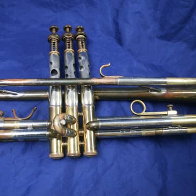 Olds Standard Bb trumpet 1946 - Brass & Nickel Silver image 12