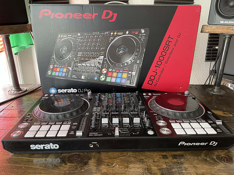 DDJ-1000SRT　Controller　4-Channel　DJ　Serato　Pioneer　Reverb