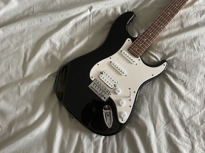 Squier Stratocaster 1996 Black | Reverb UK