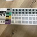 Arturia BeatStep Pro MIDI Controller 2017 - Present - White