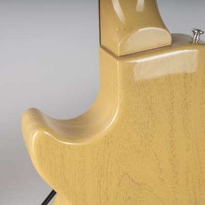 Gibson 1957 Les Paul Junior Reissue , TV Yellow | Demo image 12