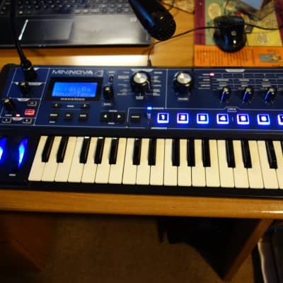 Novation MiniNova 37-Key 18-Voice synth (UK/ 2018)