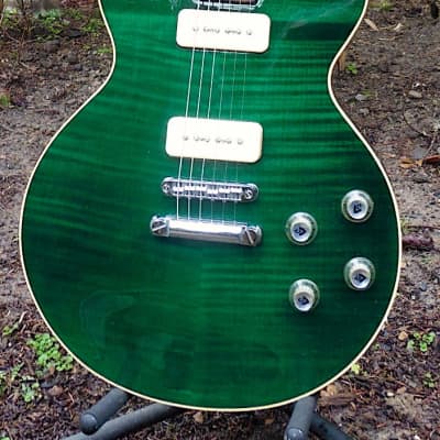 Guild Blues 90 2000 Flamed Green All Original near Mint with OHSC/Owner's Manual image 1