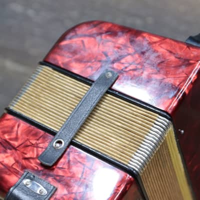Hohner Erica 2-Row 8-Bass 21-Treble Button G-C Red Diatonic Accordion w/Case image 20