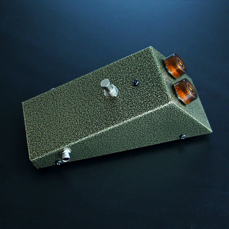 Boutique handmade Supa Fuzz germanium nos components guitar pedal point to  point mad face big