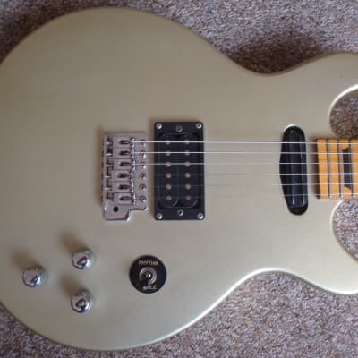 Barclay by Pro Session Sound Research Double Cutaway Gold