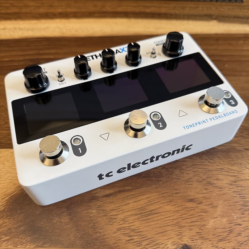 TC Electronic Plethora X3 TonePrint Multi-Effects Pedalboard | Reverb