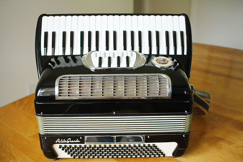 Vintage Italy Lo Duca Bros Milwaukee WI Accordion Petite