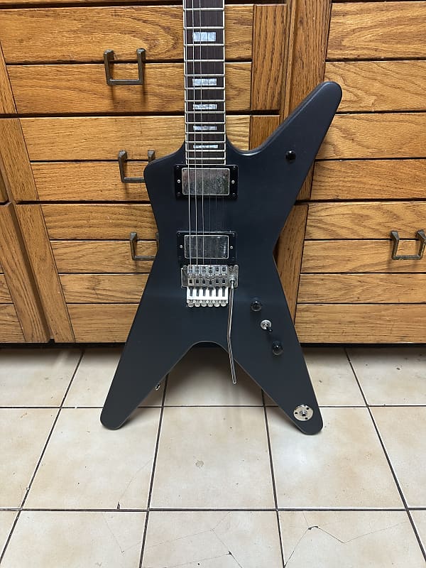 Dean ML Black | Reverb