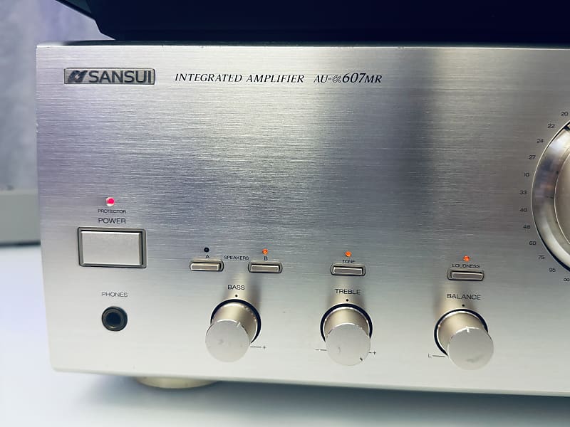 SANSUI インテグレーテッドアンプ AU-607MR シルバー Sansui AU-⍺607MR / Pre-Main Integrated Amplifier / Newly