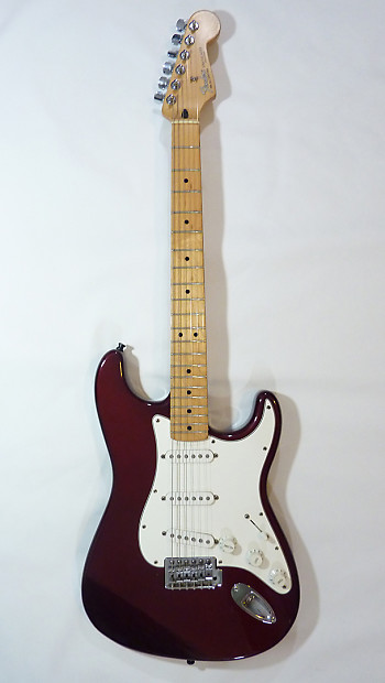 Fender cheap stratocaster burgundy