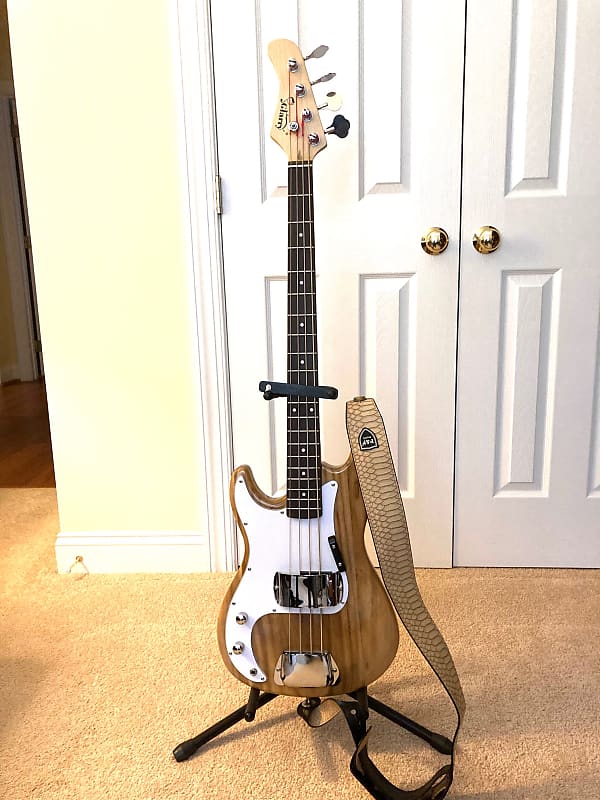Glarry GP Left Handed Electric Bass with extras image 1