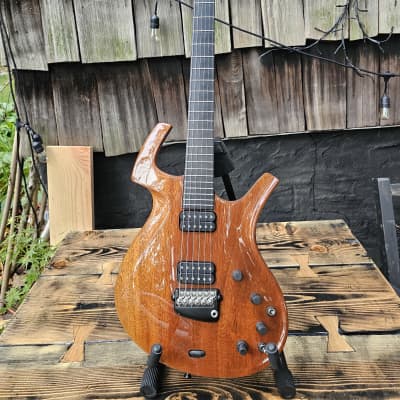 Parker Fly Classic 1999 - Natural Mahogany Body/ Basswood Neck Metal Flake Black image 5