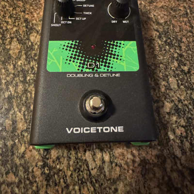 TC-Helicon VoiceTone D1 ボーカル用エフェクター TC-HELICON VoiceTone D1 ボーカル用エフェクター(8種類のダブリング