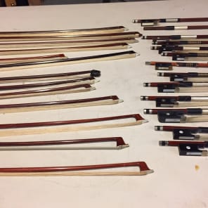 Assorted violin bows for repair, lot of more than 25 bows image 3