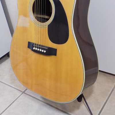 Carlos Model 260 Acoustic Dreadnought Guitar /  Hard Case / Good to VG Condition / Vintage Korean image 2