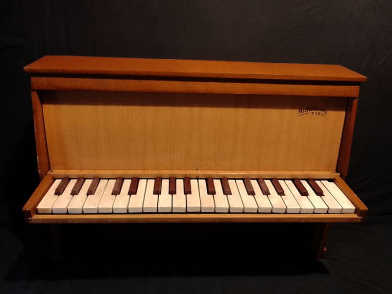 Wonderful chromatic toy piano Michelsonne Paris 37 keys - see video image 1