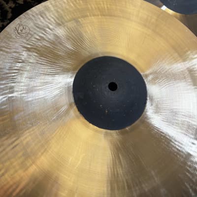 (MINT) Wuhan 15" Koi Hi-Hats (Pair) image 2