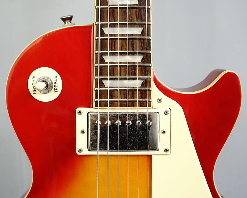 2010 Epiphone Les Paul Standard - Cherry Burst