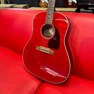 Gibson J-45 Standard 2020 - Present - Cherry imagen 2