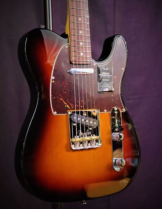 Fender American Professional II Telecaster 3-Color Sunburst rw