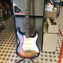 Chitarra elettrica Vintage Squier by Fender JV Stratocaster SST-50 1984 three tone sunburst original