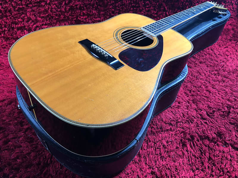 Yamaha L-8 Late Model Acoustic Guitar Natural Hard Case