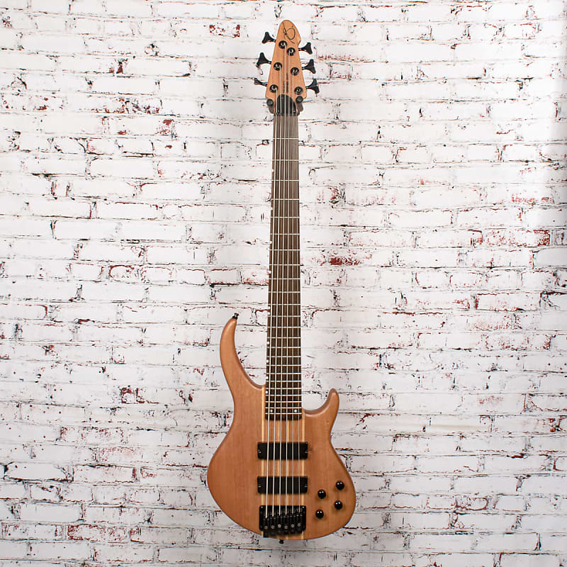 Peavey Grind BXP 6-String Bass – Vice City Music