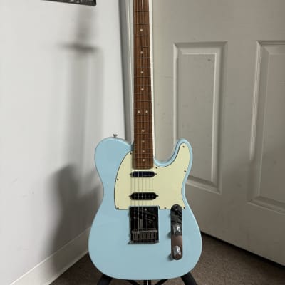 Fender Deluxe Nashville Telecaster with Pau Ferro Fretboard - Daphne Blue for sale