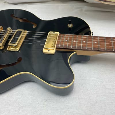 Yamaha AEX520 aex 520 Semi-Hollowbody Guitar - Black image 5