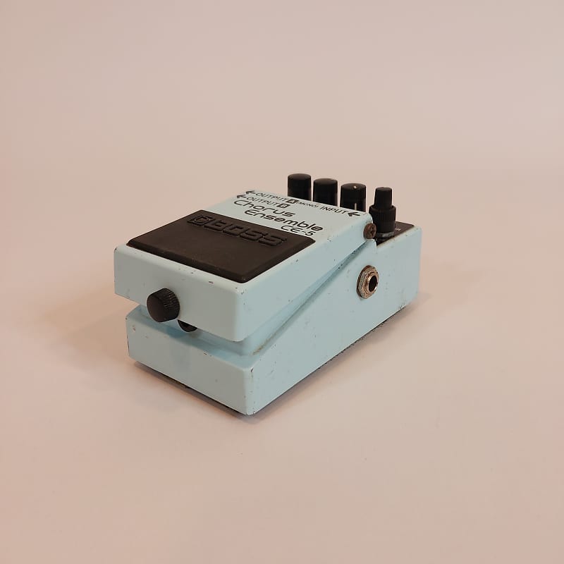 BOSS CE-5 CHORUS ENSEMBLE　ピンクラベル NPD: Boss CE-5 Chorus Ensemble (Pink label) : r/guitarpedals